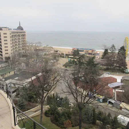 Апартамент Iglika 2